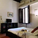 House 58 - Campo De Fiori * Rom
